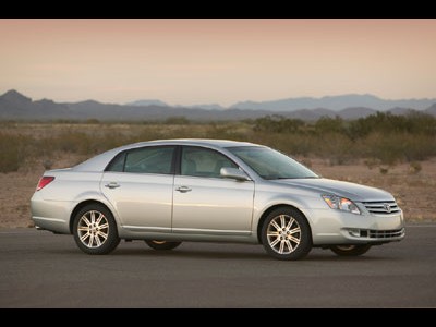 2011 TOYOTA AVALON BASE  CANTON, MI