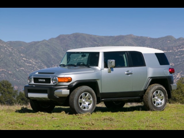pre owned TOYOTA FJ CRUISER 2008 TOYOTA FJ CRUISER BASE