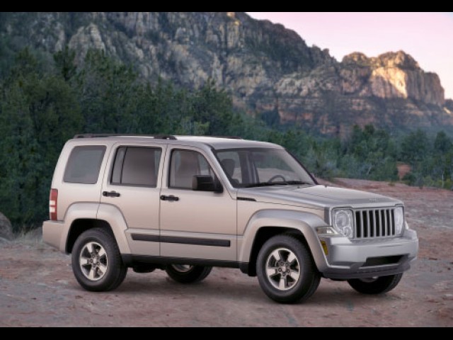 2010 JEEP LIBERTY SPORT
